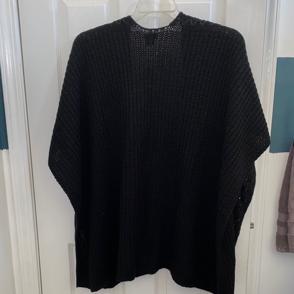 Butterfly Metallic Ruana - Picture 6 of 6